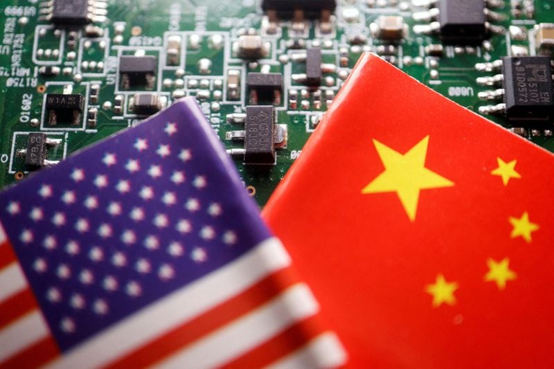 EEUU y China son líderes en el desarrollo de IA (REUTERS/Florence Lo)