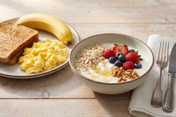 Cuáles son las frutas más recomendadas para comer en el desayuno
