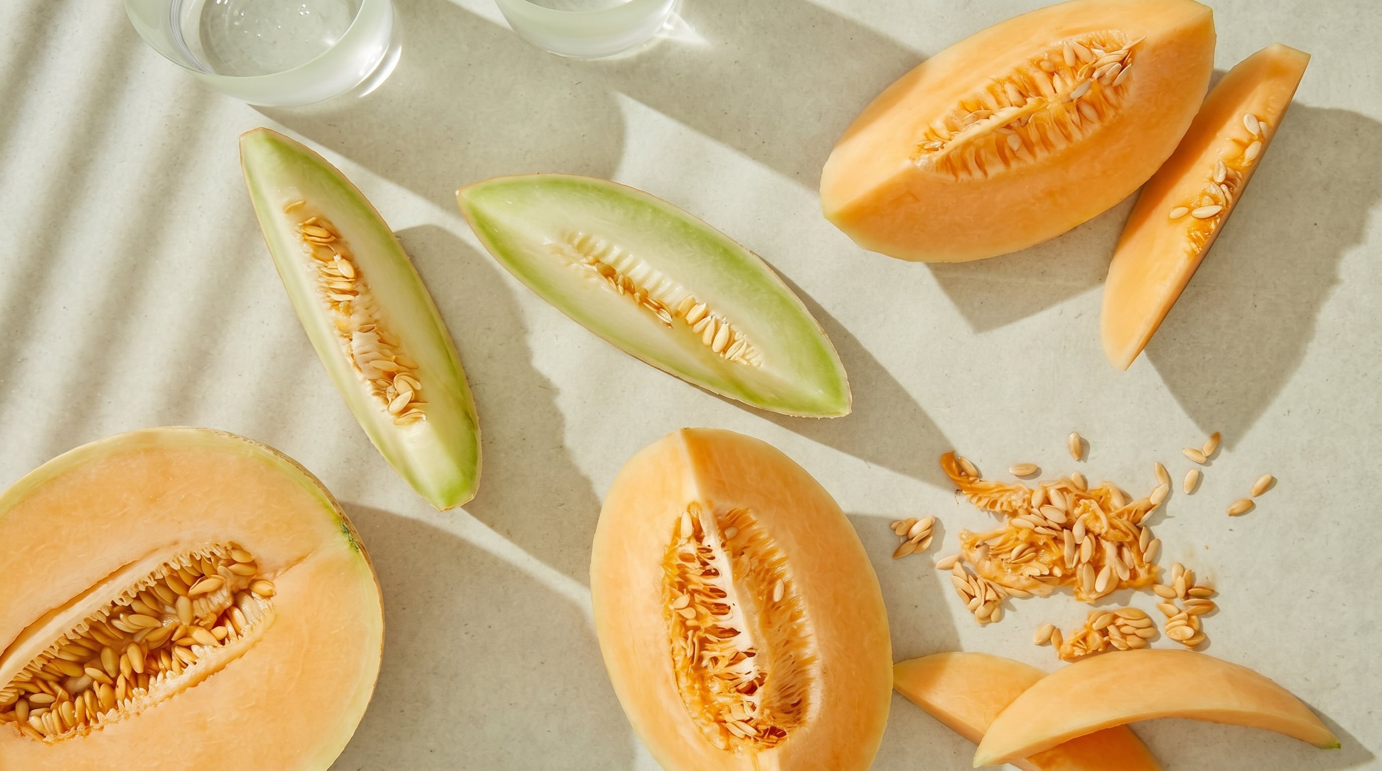 El melón contiene potasio, vitamina C y folatos, nutrientes que contribuyen al equilibrio de líquidos y a la función inmunitaria (Imagen Ilustrativa Infobae)