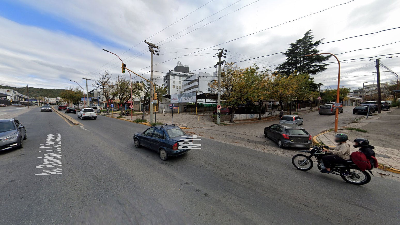 El ataque tuvo lugar en la esquina de avenida Cárcano y Sargento Cabral