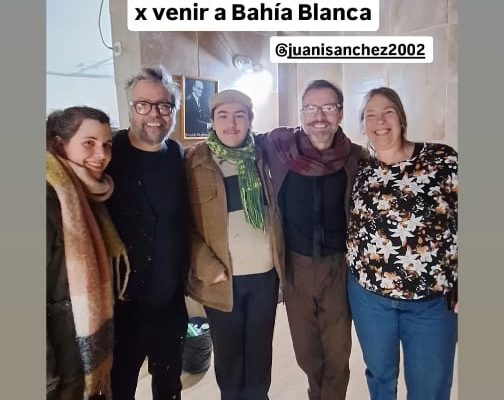 El emotivo reencuentro de Liniers con Juan Sánchez, que a los 11 años fue el nene viral que decía “me gusta el arte”