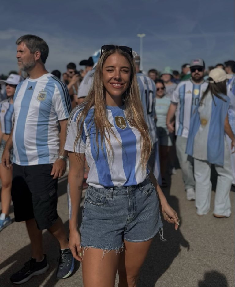 El enojo de Nati Jota por los viajes para seguir a la Argentina en el Mundial: “De acá para allá”