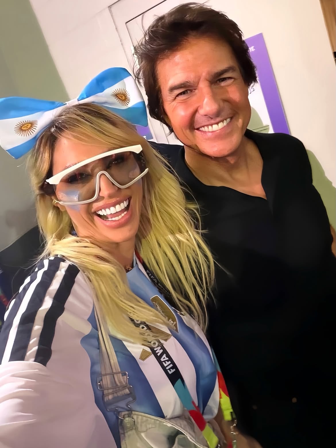 El insólito encuentro de Vicky Xipolitakis con Tom Cruise en la Copa del Mundo: la foto que sorprendió a todos