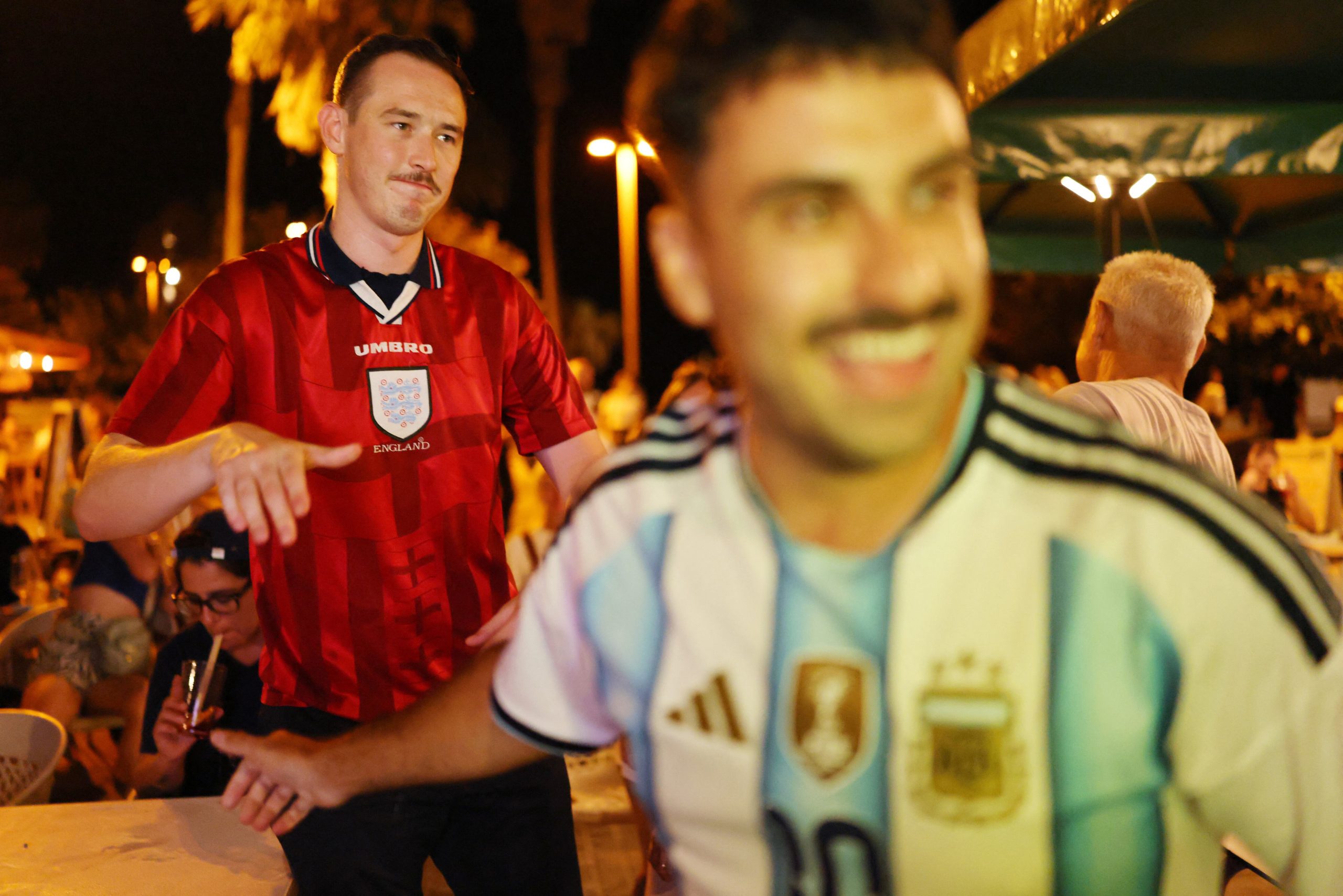 El periodista español que entiende la Argentina desde el fútbol: “Dejen de pensar que no los queremos, los queremos hasta durmiendo”