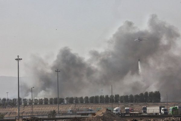 Emiratos Árabes Unidos condenó los “actos de piratería” del régimen iraní en Ormuz tras el ataque contra petroleros