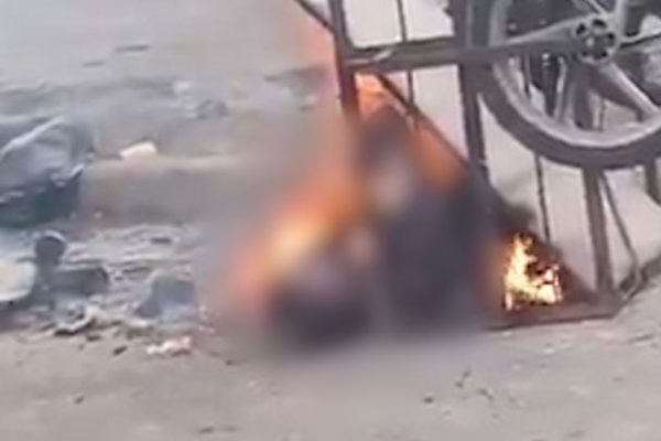 Encontraron un cuerpo incinerado dentro de un carro en Fuerte Apache: investigan un supuesto ajuste de cuentas