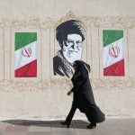 Estados Unidos desvió dos buques comerciales que intentaron burlar el bloqueo a los puertos iraníes