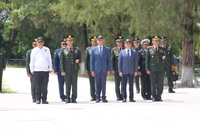 Fuerzas Armadas de Honduras fortalecen coordinación con Estados Unidos para combatir el crimen organizado