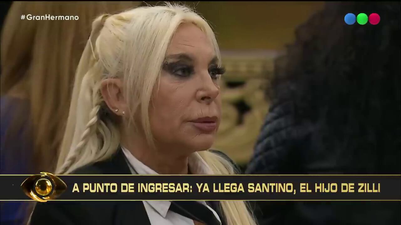 Yanina Zilli, todavía sin saber que quien entraría es su hijo Santino