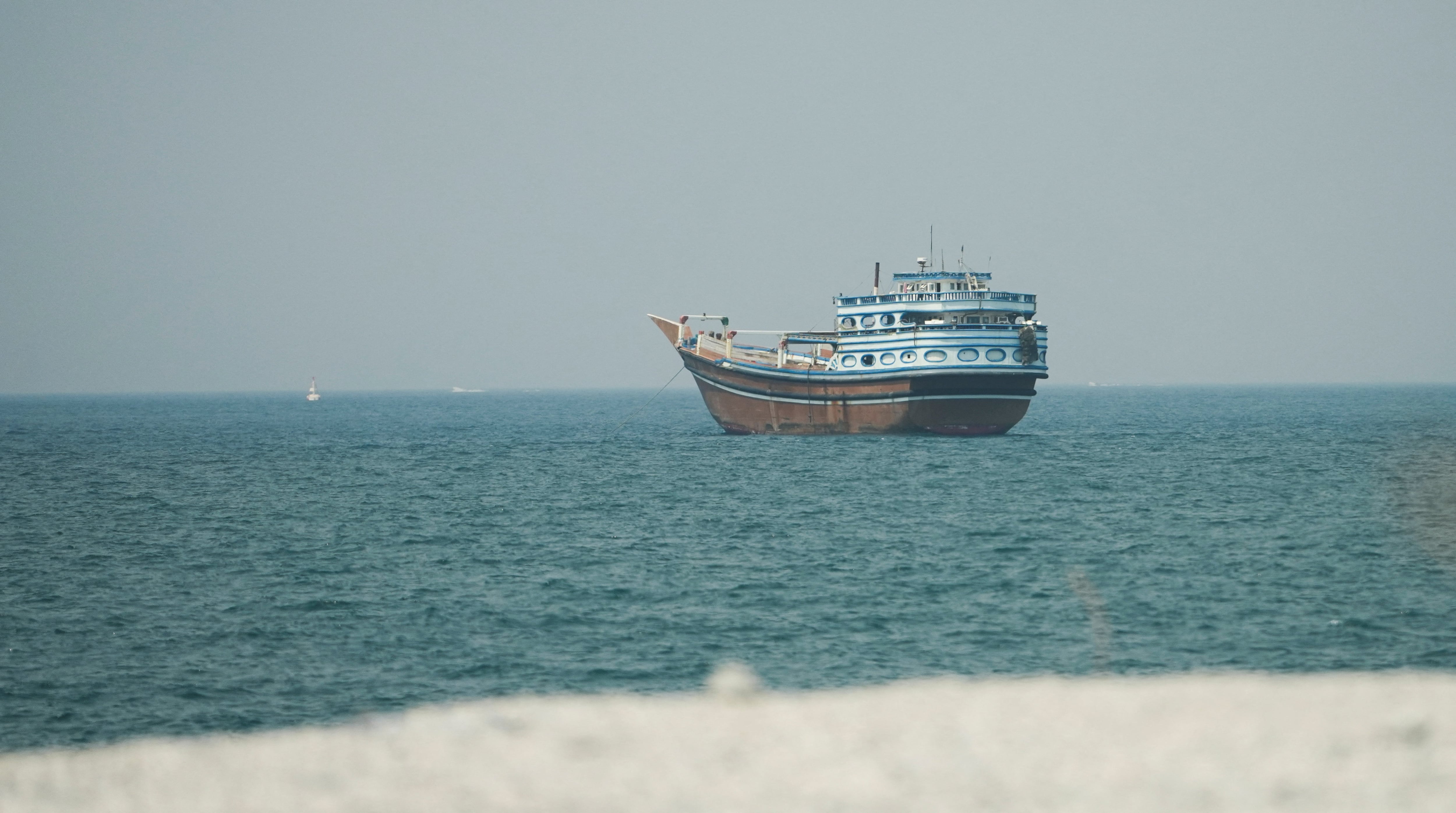 Un barco en el estrecho de Ormuz (REUTERS/Stringer)