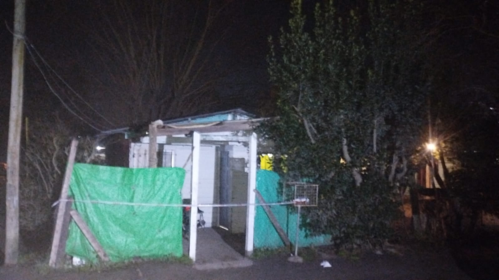 La casa donde dos hombres murieron en una pelea armada