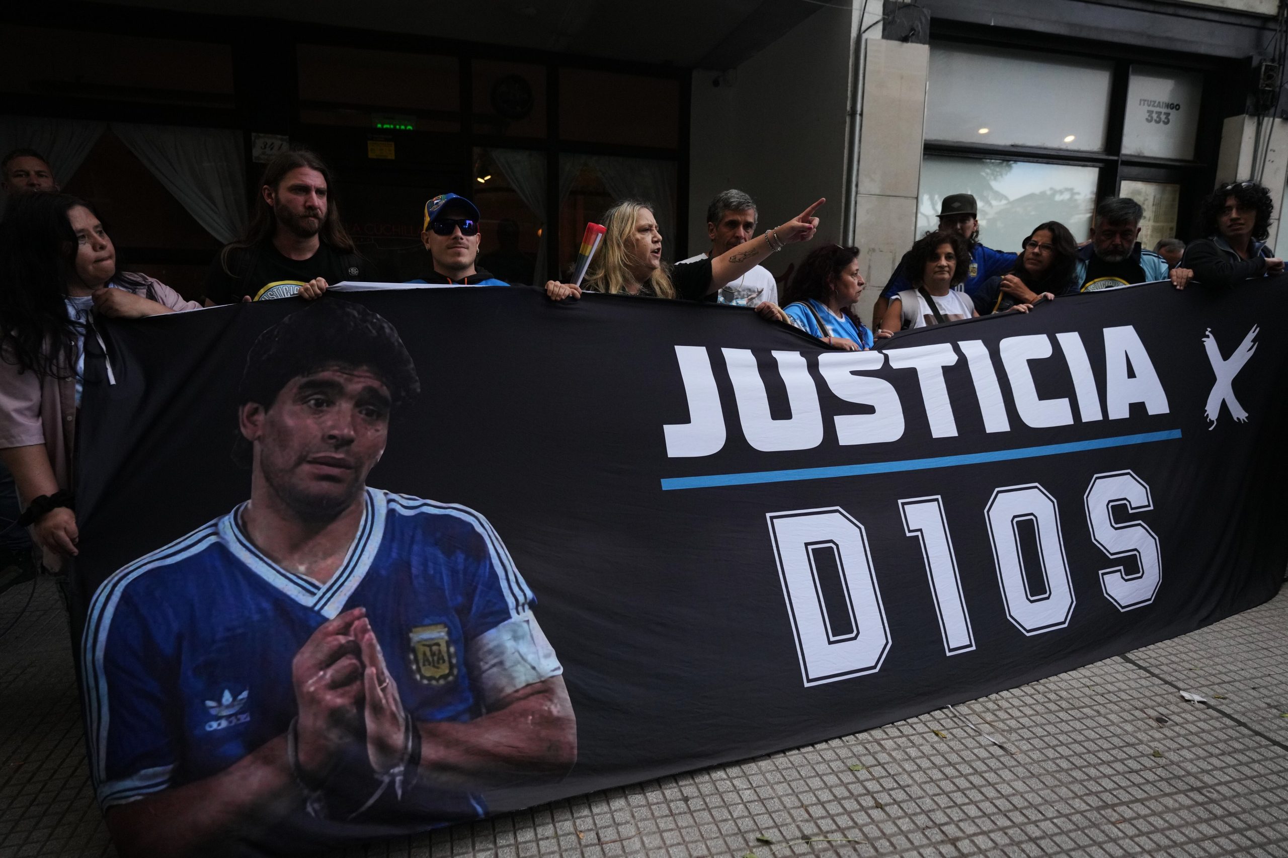 Juicio por la muerte de Maradona, en vivo: “No tuve influencia en cuestiones médicas”, dijo el imputado Carlos Díaz
