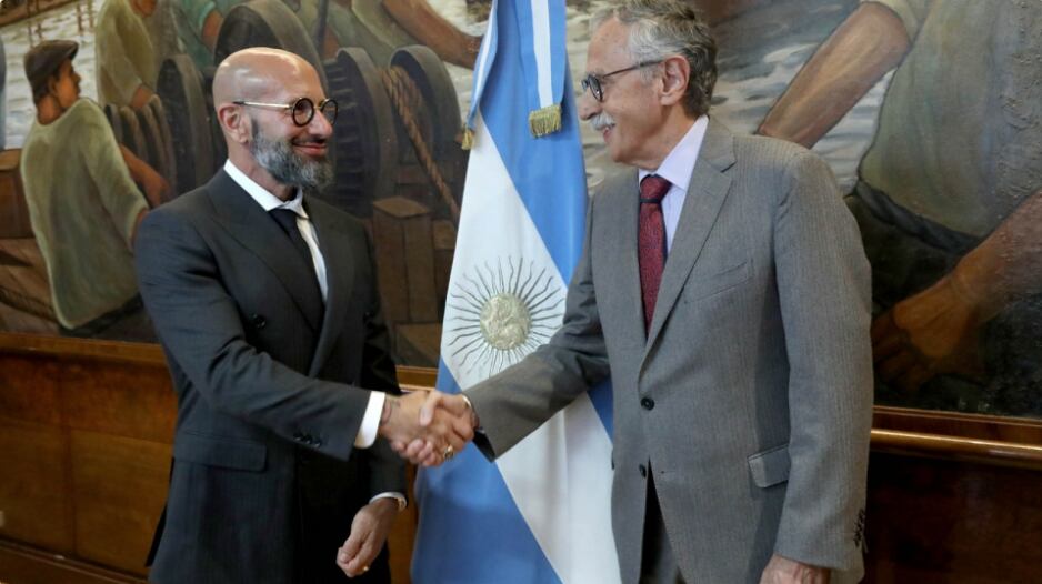 La ANMAT simplifica el marco regulatorio de medicamentos biológicos como vacunas y hemoderivados