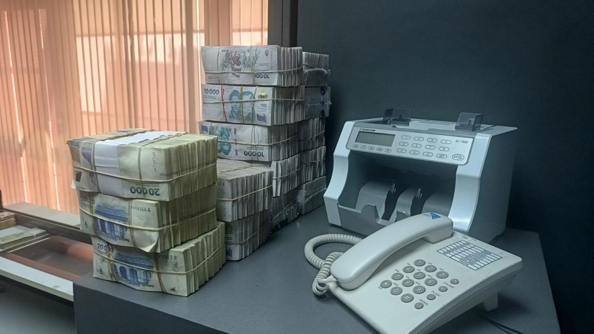 La contadora de La Plata acusada de liderar una asociación ilícita se negó a declarar y la causa sumó cinco nuevos detenidos