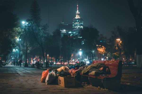 La Defensoría del Pueblo puso en marcha operativos para asistir a personas en situación de calle en la Ciudad de Buenos Aires