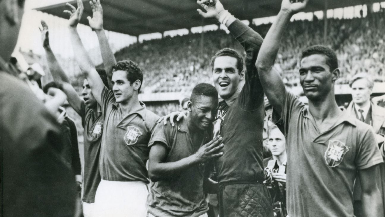 De la mano de un joven Pelé, Brasil fue campeón en el Mundial de Suecia 1958. Luego repetiría en Chile 1962 (AP)