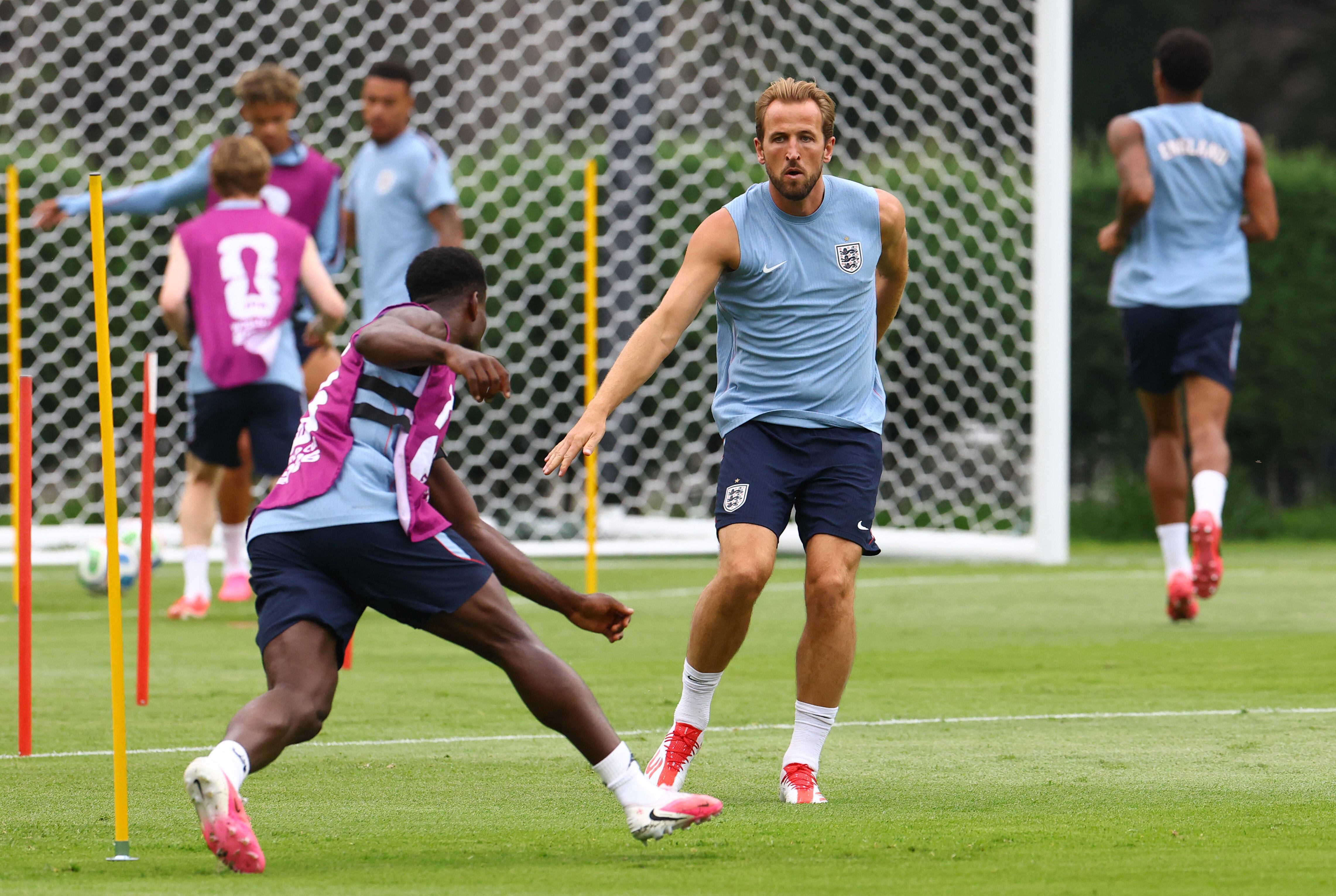 Inglaterra se enfrentará a México por un lugar en cuartos de final (Reuters)