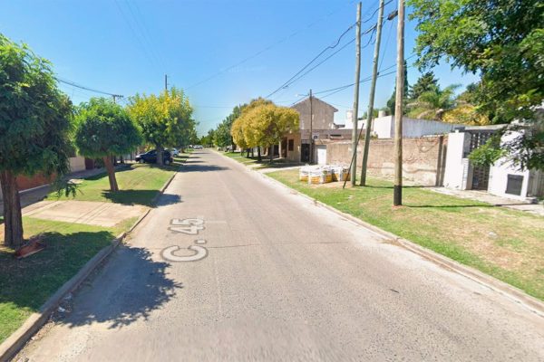 La Plata: amenazaron a una jubilada, la redujeron y le vaciaron la cuenta bancaria desde su celular