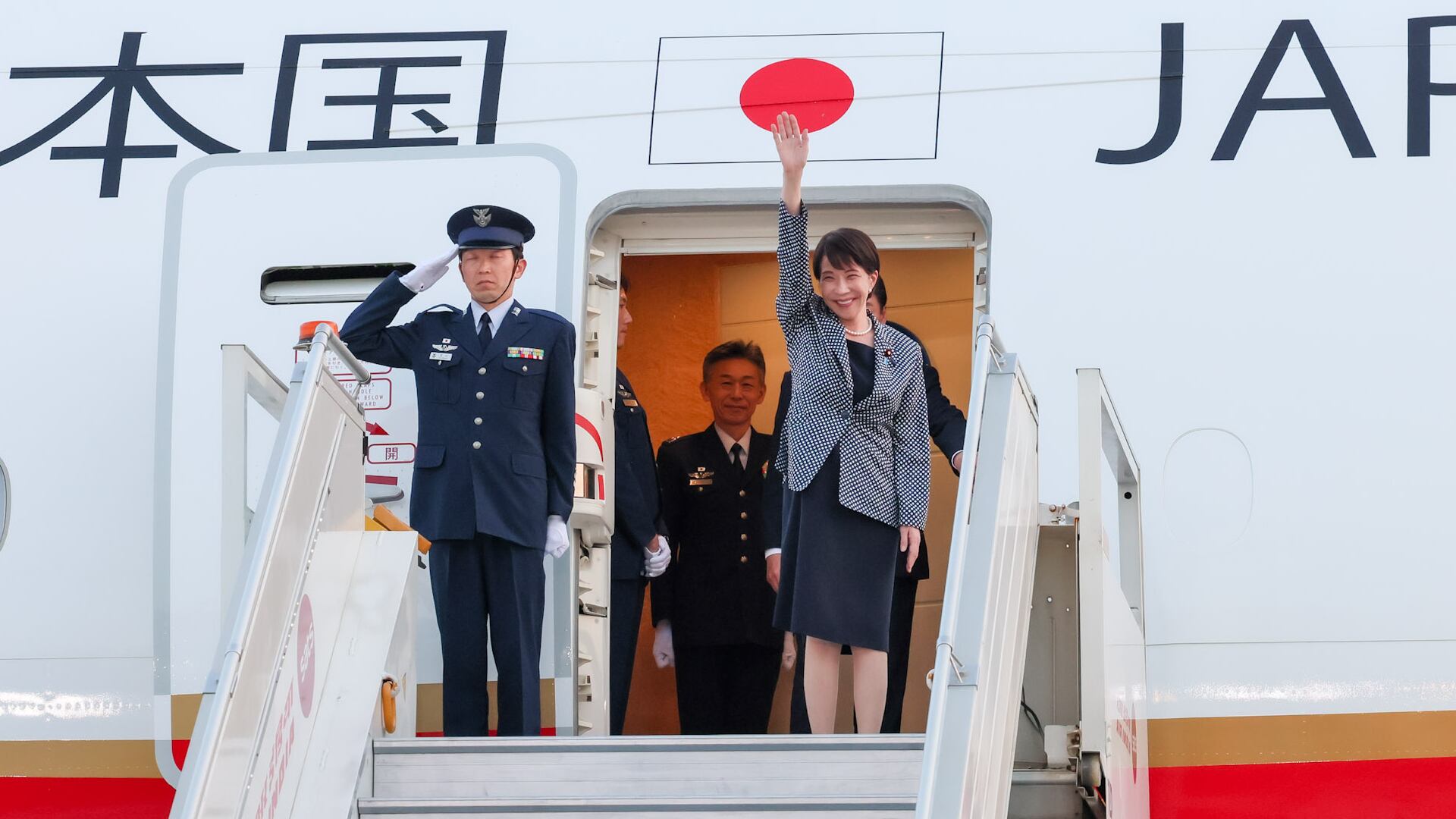La primera ministra de Japón llegó a India para mantener conversaciones comerciales y de seguridad energética (@takaichi_sanae)