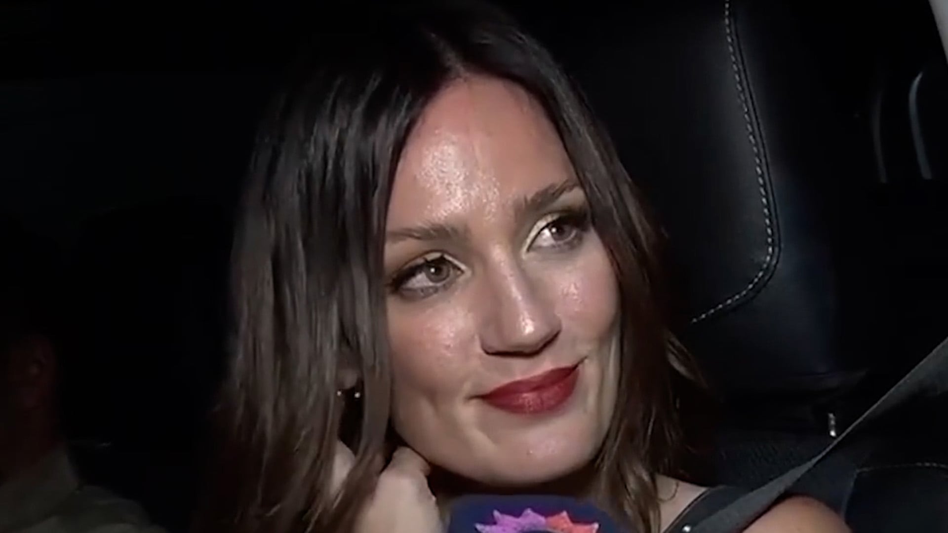 El cruce entre Laurita Fernández, Pedro Alfonso y Paula Chaves mantiene vigente un triángulo mediático que sigue atrayendo al público y a la prensa