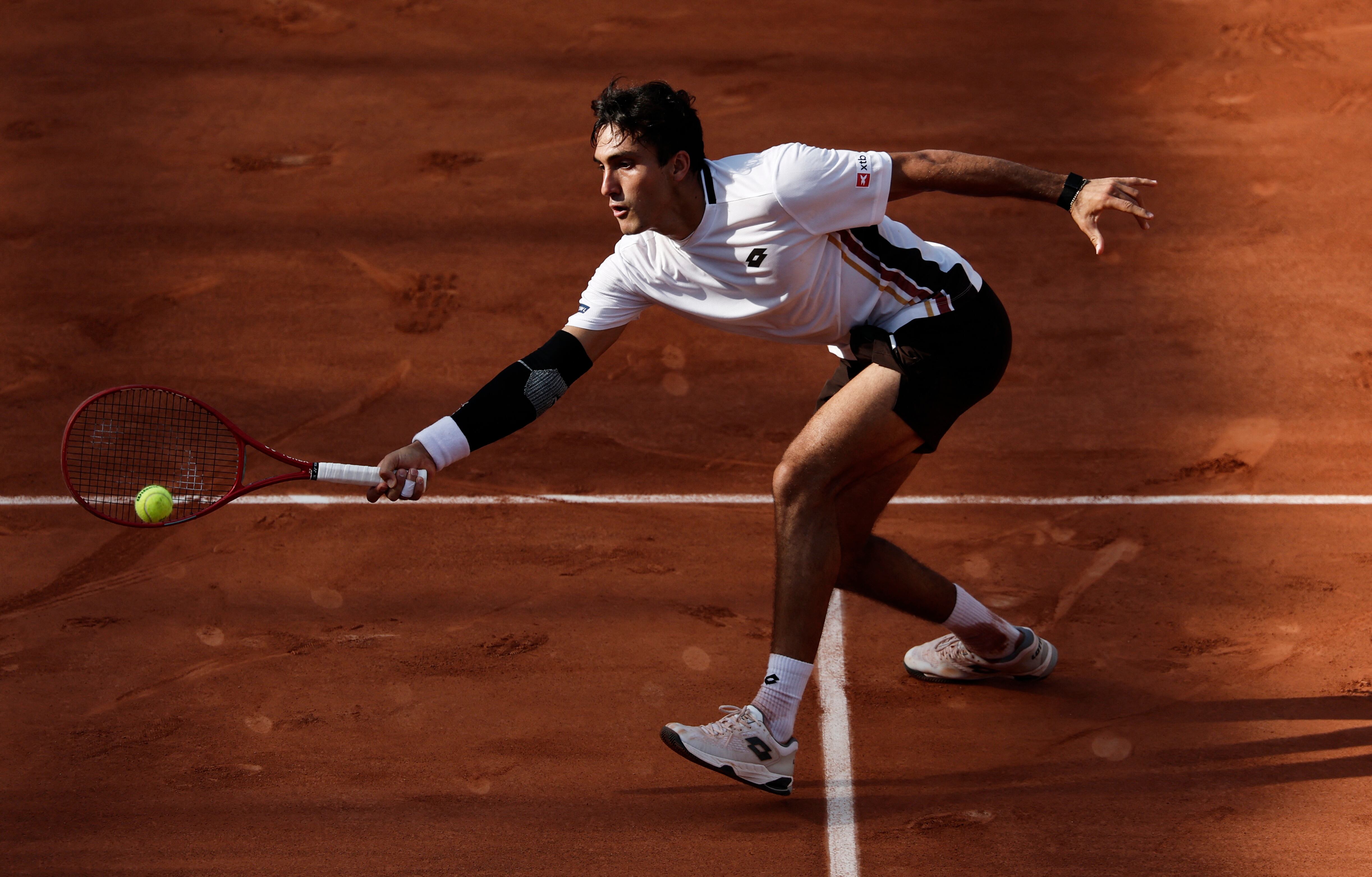 Román Burruchaga sumó una buena victoria en Estoril (Crédito: REUTERS/Benoit Tessier)