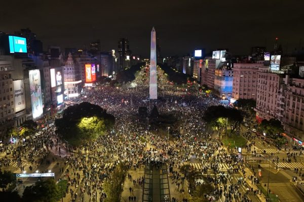Murió un hombre de 67 años tras sufrir un paro cardíaco durante la final entre Argentina y España