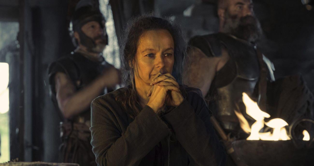 Samantha Morton como Circe