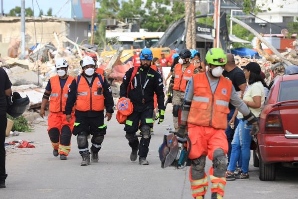 Rescatistas panameños concluyen operaciones en Venezuela luego de inspeccionar 170 estructuras