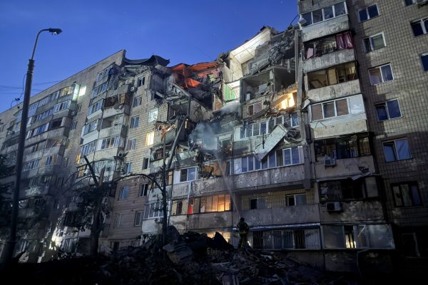 Rusia lanzó un nuevo ataque masivo con drones y misiles sobre Kiev en vísperas de la cumbre de la OTAN: al menos once muertos