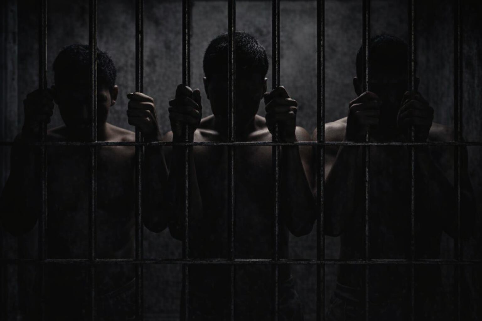 José Luis Reynaldo Reyes-Castillo, David Arturo Pérez-Manchame y Joel Vargas-Escobar serán sentenciados el 10 de noviembre y enfrentan cadena perpetua sin libertad condicional. (Imagen Ilustrativa Infobae)