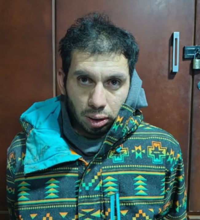 La policía de Santa Cruz solicita colaboración para encontrar al preso Nicolás Adrián Núñez