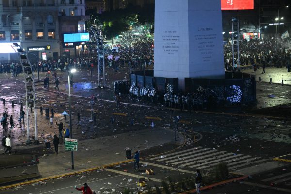 Se registraron disturbios en el Obelisco tras la derrota de la Selección: hay doce detenidos