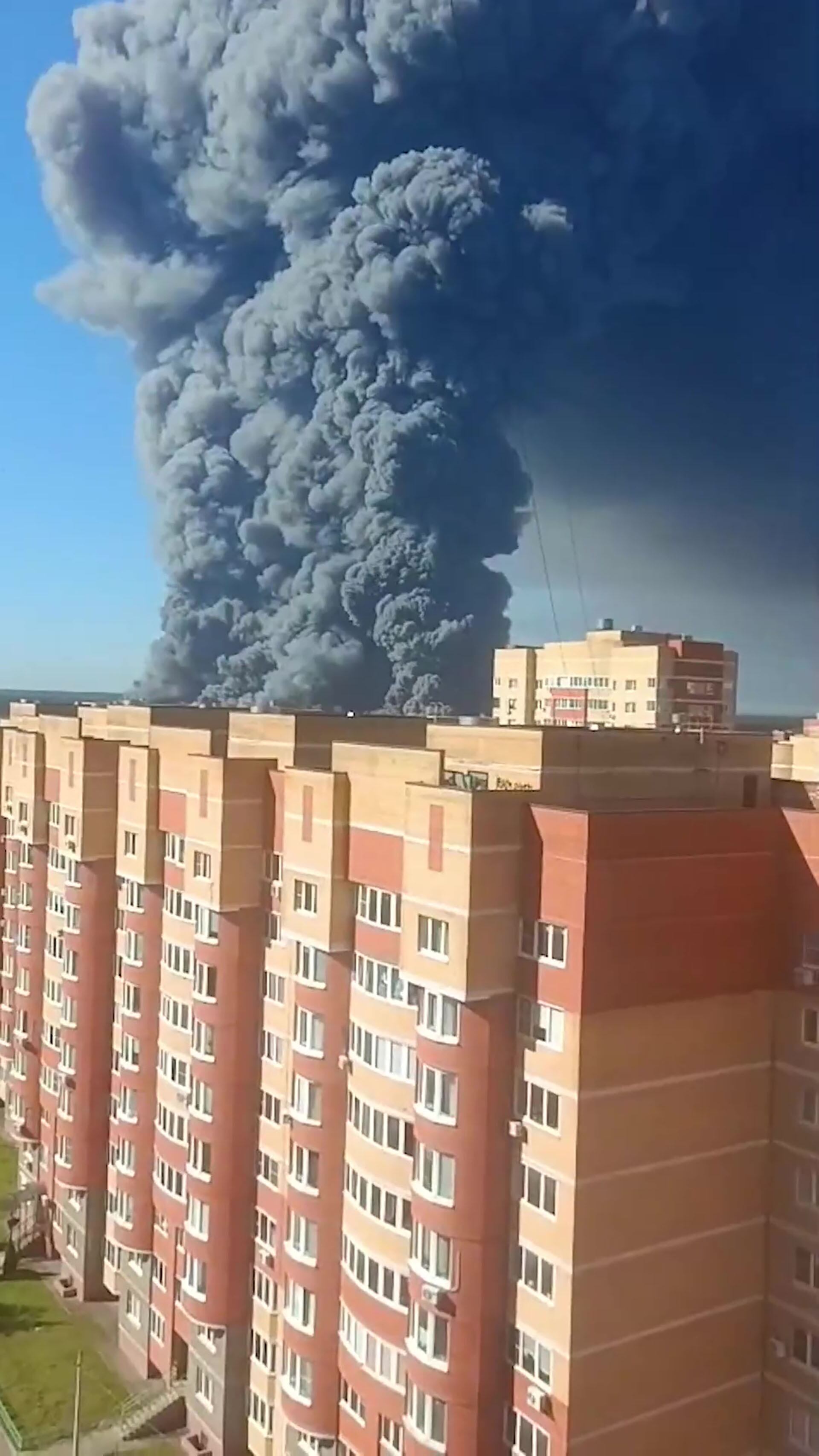 El alcalde de Moscú, Sergey Sobyanin, informó que más de 370 drones ucranianos fueron lanzados hacia el óblast de la capital rusa