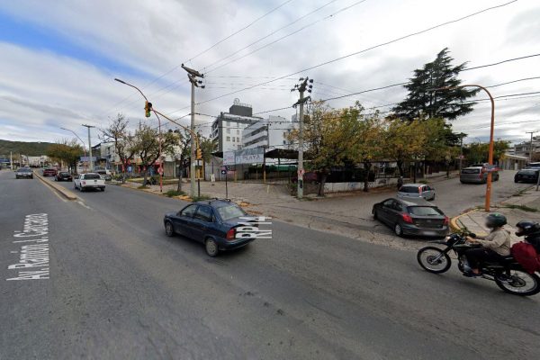 Un botellazo, una golpiza y tres detenidos: cómo evoluciona el adolescente atacado en Villa Carlos Paz