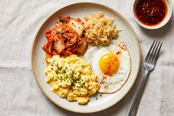 8 desayunos recomendados por especialistas para mejorar la salud intestinal