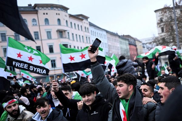 Arrestaron en Líbano a un general del ex dictador sirio Al Assad y podría ser extraditado por crímenes durante su servicio