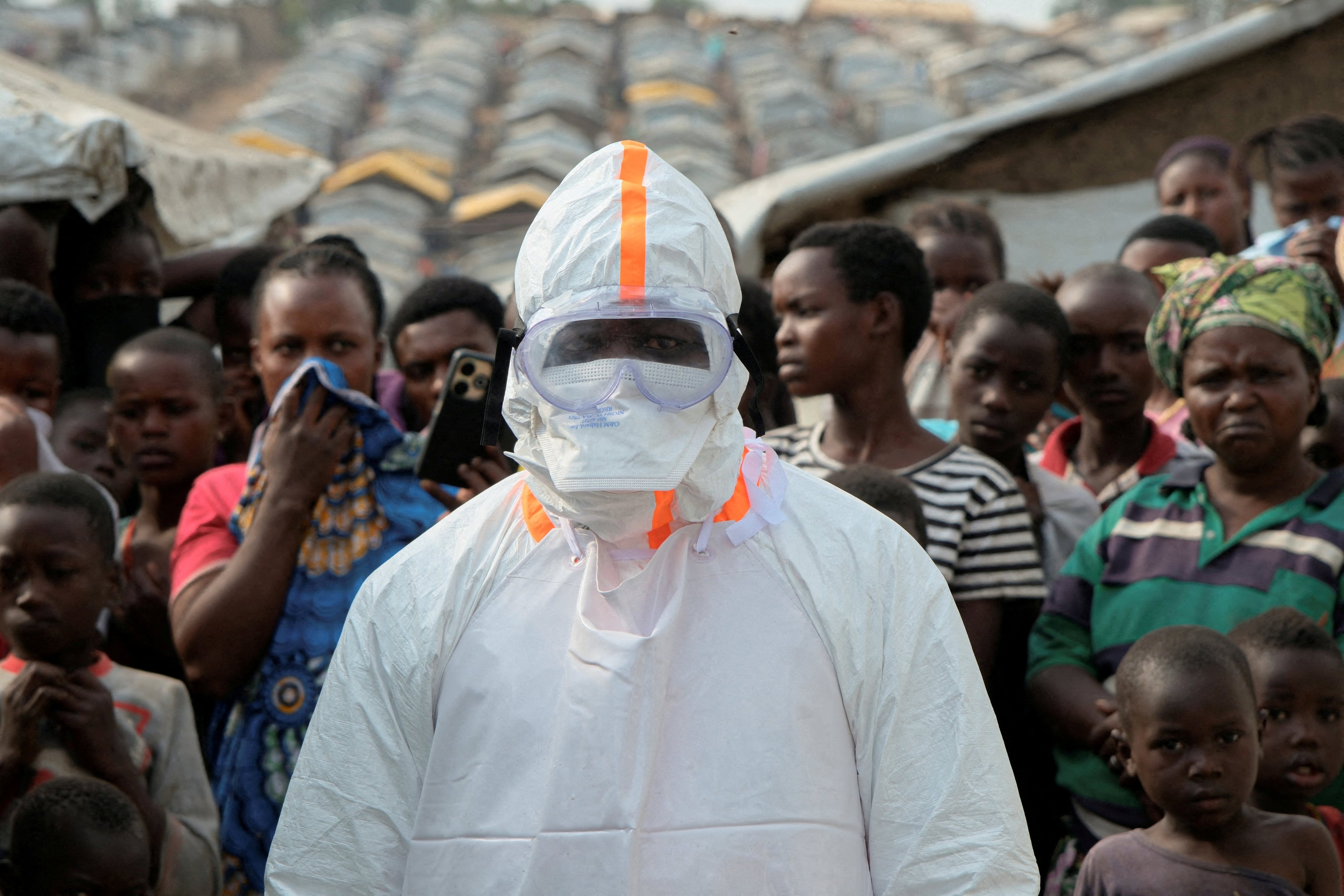 El brote de ébola en la República Democrática del Congo desborda la capacidad de respuesta sanitaria en el este del país (REUTERS/Gradel Muyisa Mumbere/File Photo)