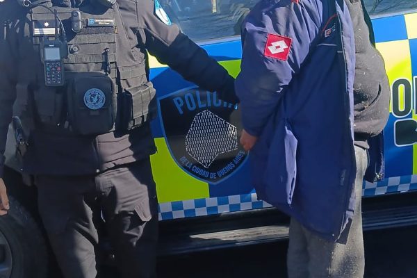 Cayó una banda que cruzaba del Conurbano a CABA para robar camionetas: cómo los descubieron
