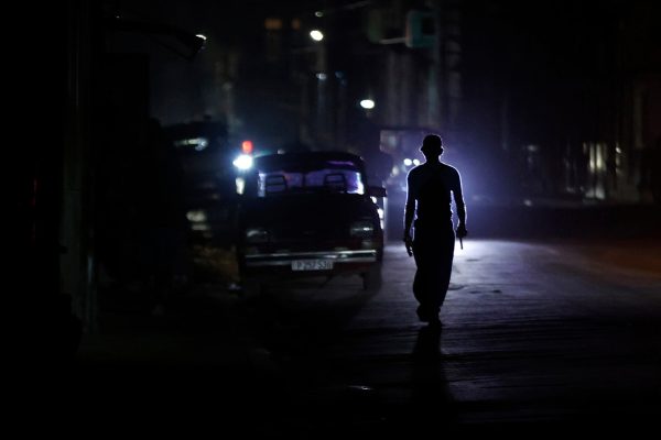 Cuba sufrió el segundo apagón nacional en menos de 24 horas: el régimen culpó a “eventos meteorológicos”
