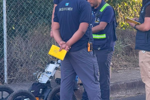 Deformación y reacomodo de tierra genera retumbos en zona exclusiva de Guatemala