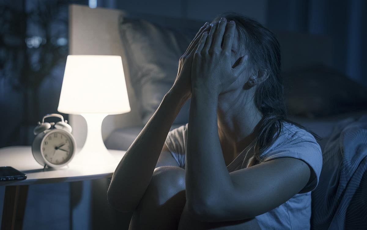 Después de una noche sin dormir, ¿qué es mejor para la capacidad cerebral — hacer ejercicio o una siesta