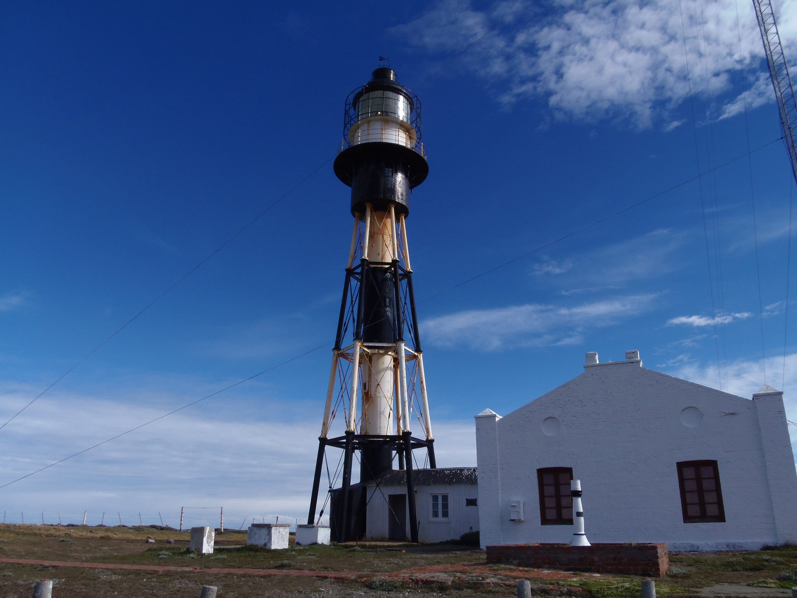 El Faro del Fin del Mundo, la luz que desafió al océano: las torres que guiaron a los navegantes durante más de 2.000 años