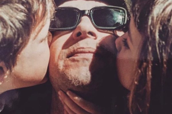 Gustavo Cerati cumpliría 67 años: el recuerdo de su familia y el homenaje que mantiene viva su obra
