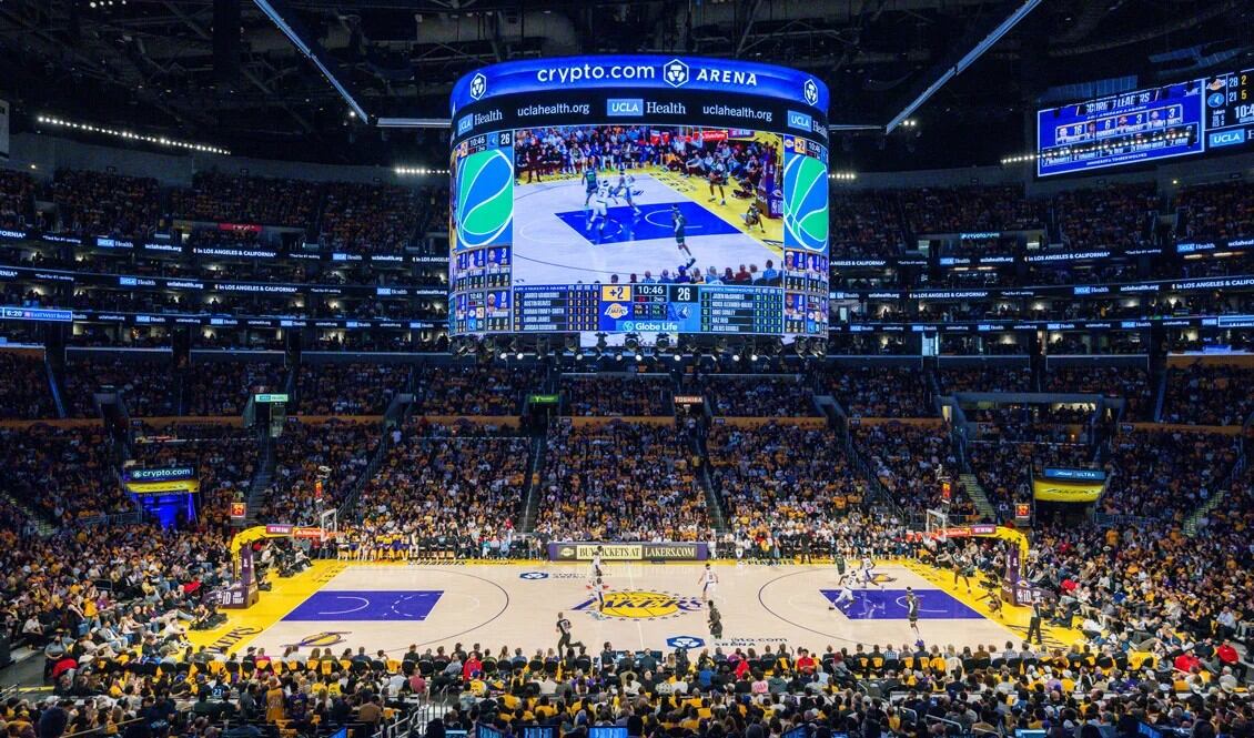 El estadio de Los Ángeles Lakers durante un partido de NBA (Crypto.com)