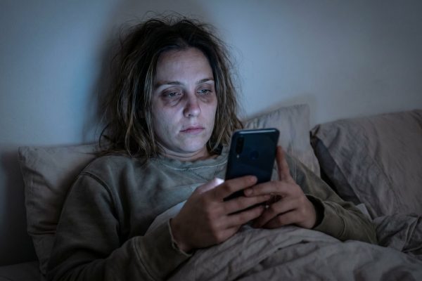 Jet lag: el error más común que recomiendan evitar al llegar a otro huso horario