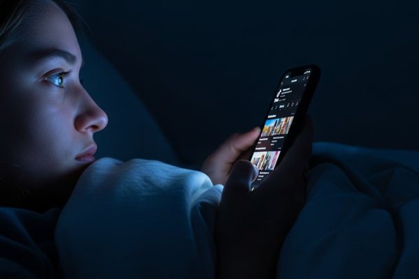 La generación que nunca desconecta tampoco duerme