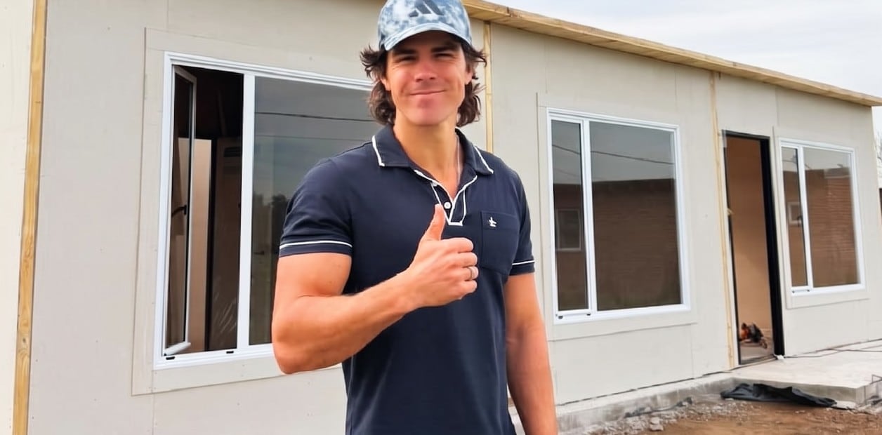 Marcos Ginocchio recibió casi cuatro años después la vivienda que integraba su premio por ganar Gran Hermano y la mostró en redes sociales
