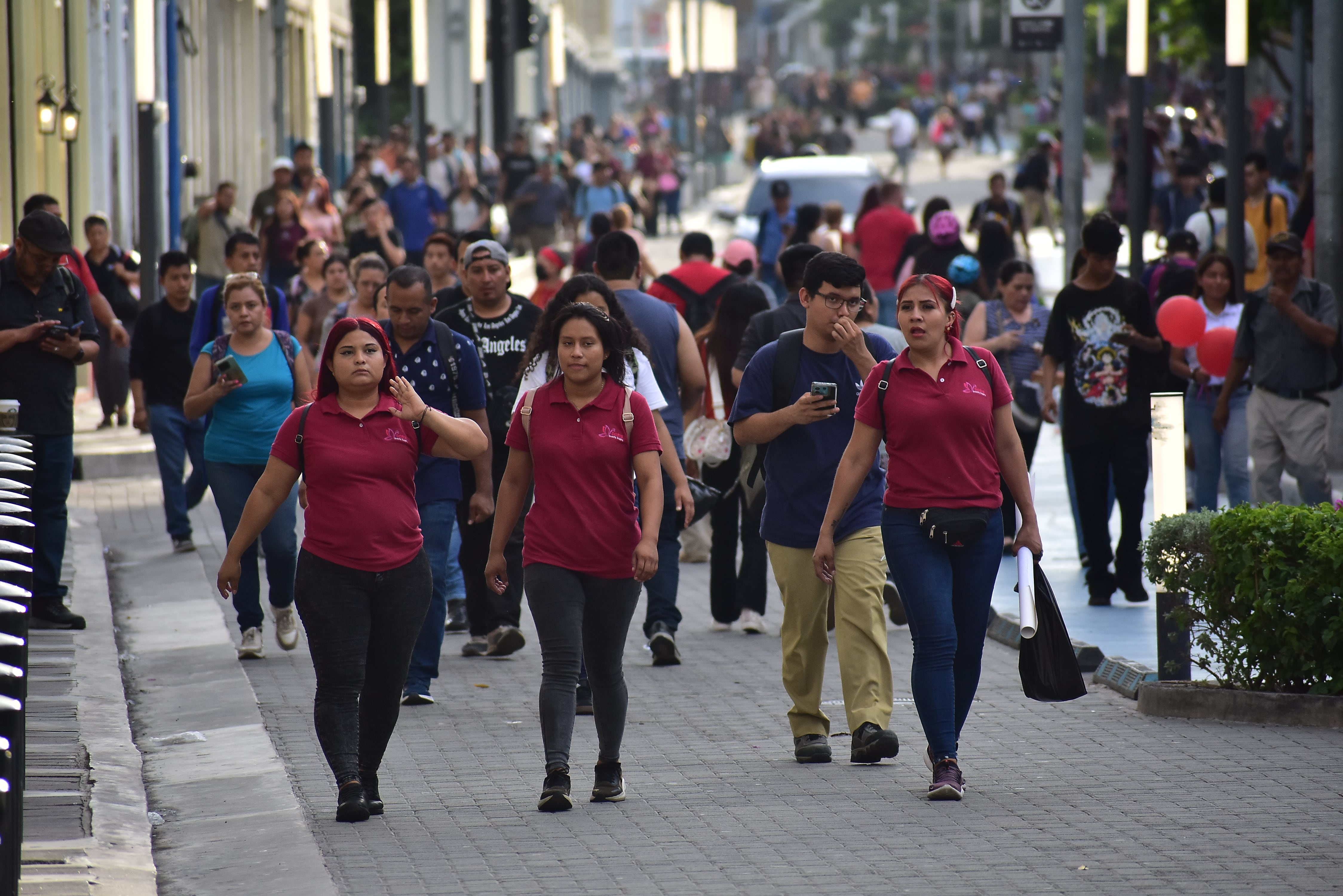 Rolando Castro afirmó que la discusión sobre la semana laboral responde a cambios del mercado laboral global y a exigencias de competitividad regional. (Infobae Centroamérica/Emerson Del Cid)