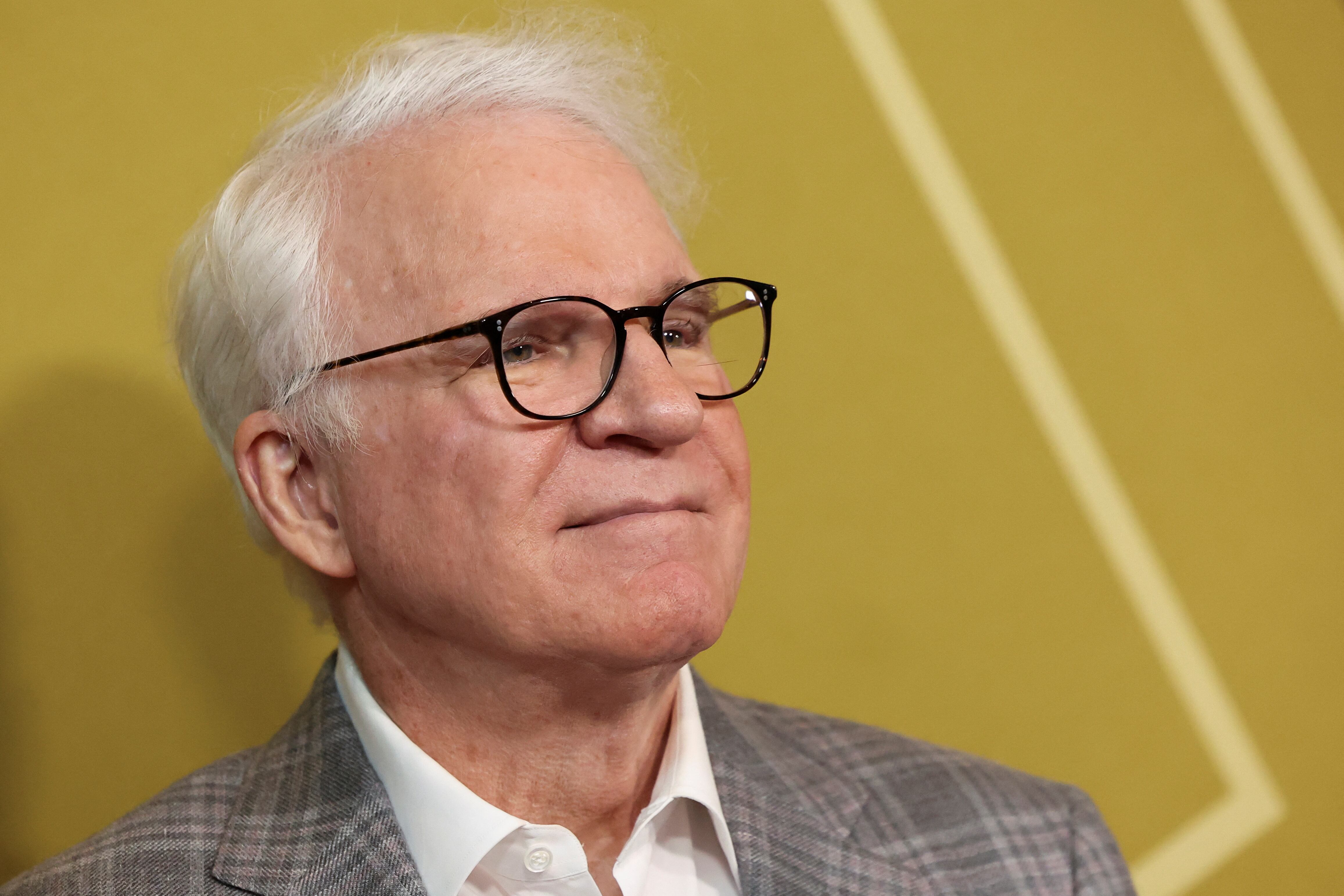 Steve Martin cumple 81 años y mantiene una vida profesional activa en el entretenimiento estadounidense (REUTERS/Mario Anzuoni)