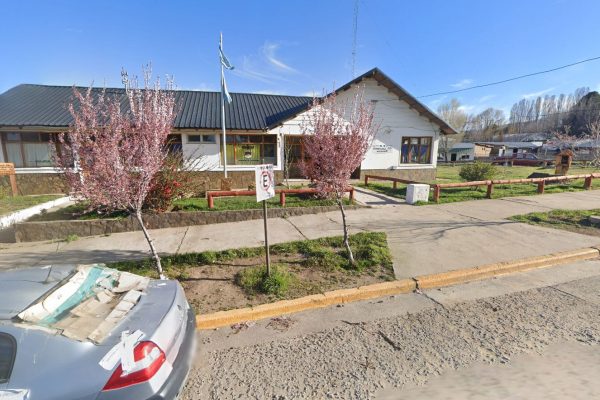 Tenía un pedido de captura por abuso sexual, atacó a su pareja con un hacha y terminó detenido por intento de femicidio